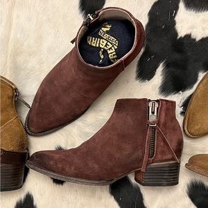 Freebird Onyx Wine Suede